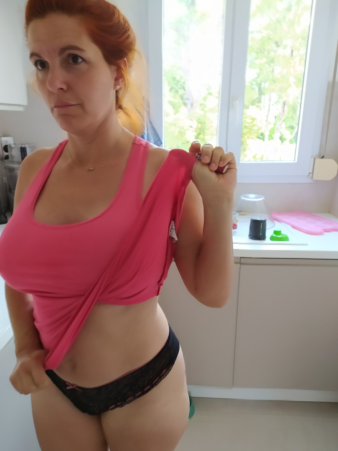 Photo amateur n°2072 — Brigitte la Salope