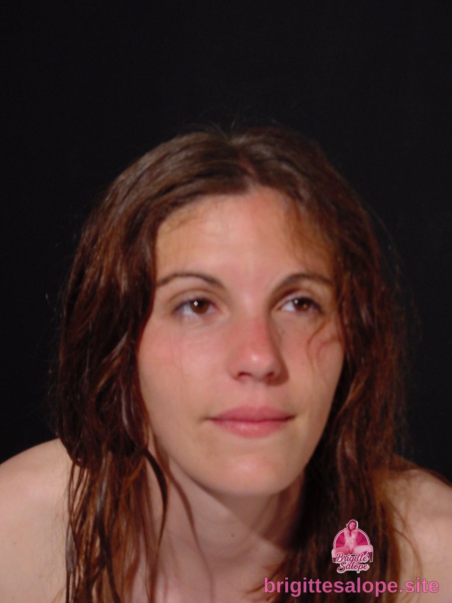 Portrait réaliste — Brigitte la Salope