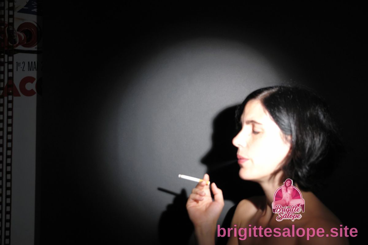Portrait en noir et blanc (photo 1527) — Brigitte la Salope