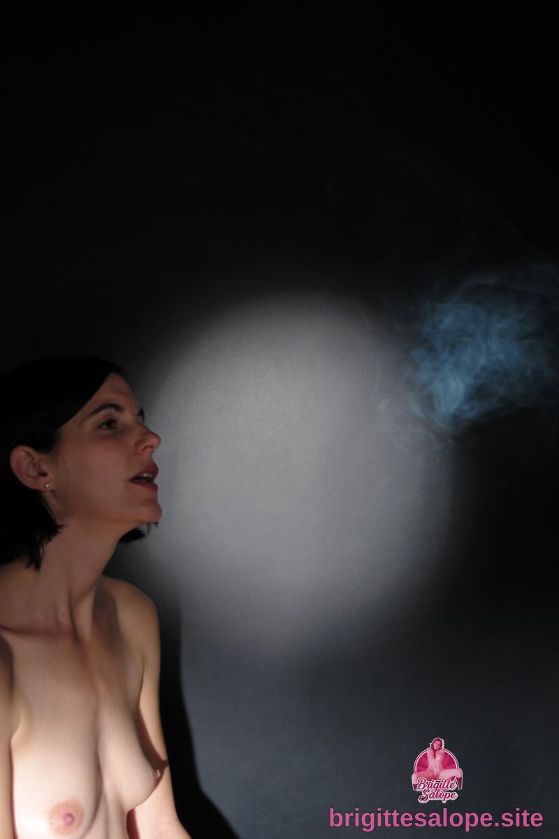 Portrait nocturne (photo 1581) — Brigitte la Salope